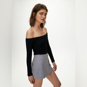Sunday Best Aritzia 
Seamless Saida Longsleeve